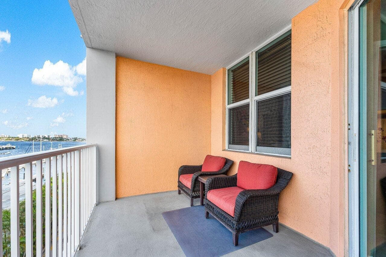 806 E Windward Way 509 photo 8