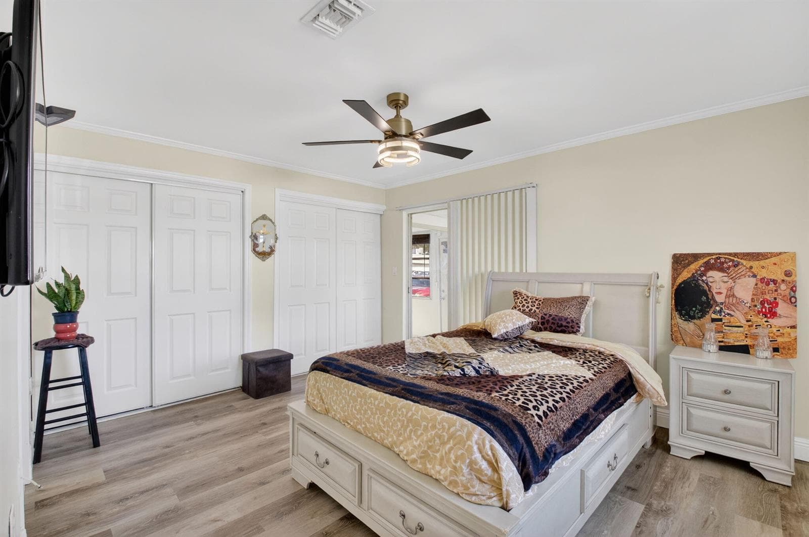 170 Valencia H photo 10