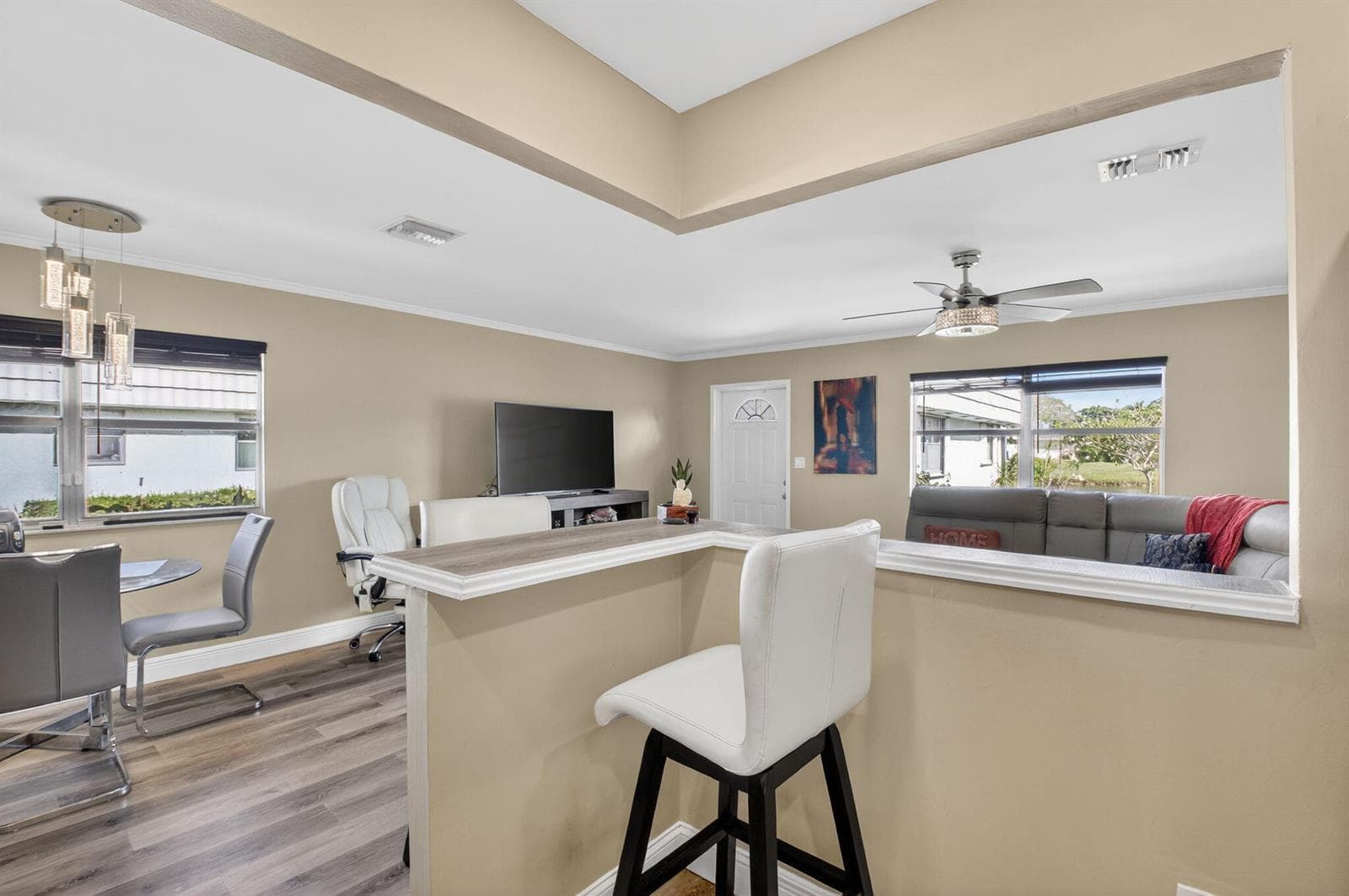 170 Valencia H photo 4