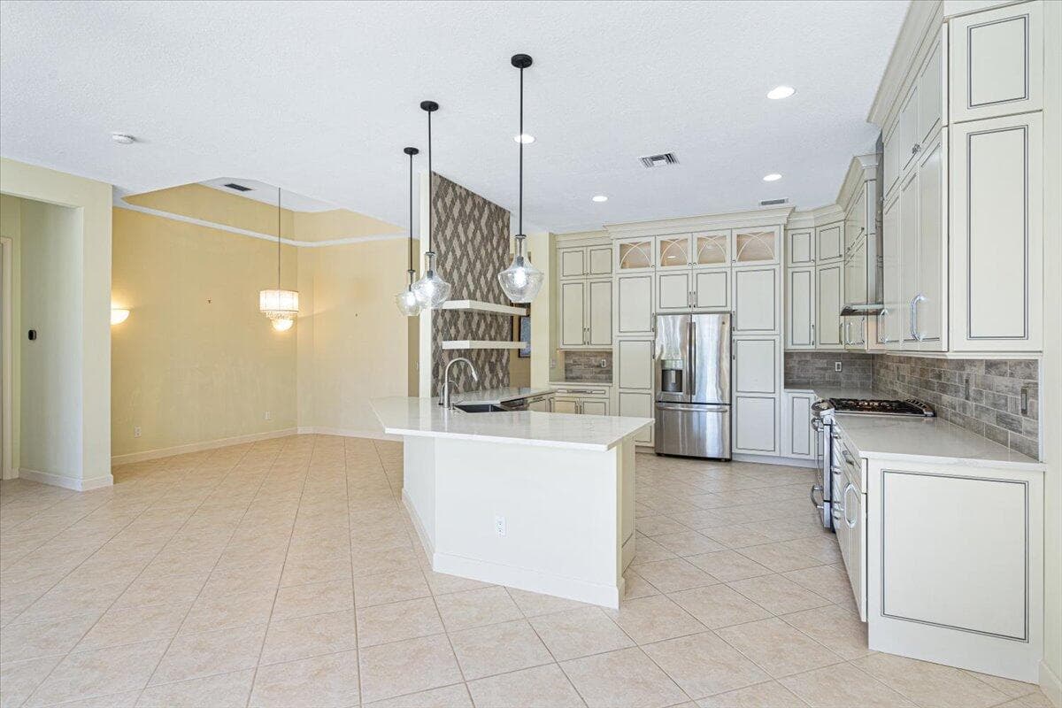 8332 Muirfield Way photo 25