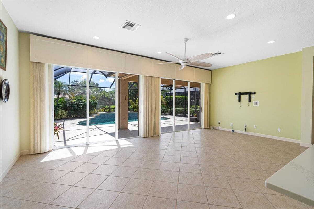 8332 Muirfield Way photo 21