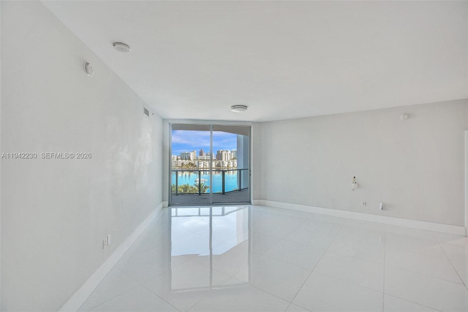 17301 Biscayne Blvd 708 photo 6