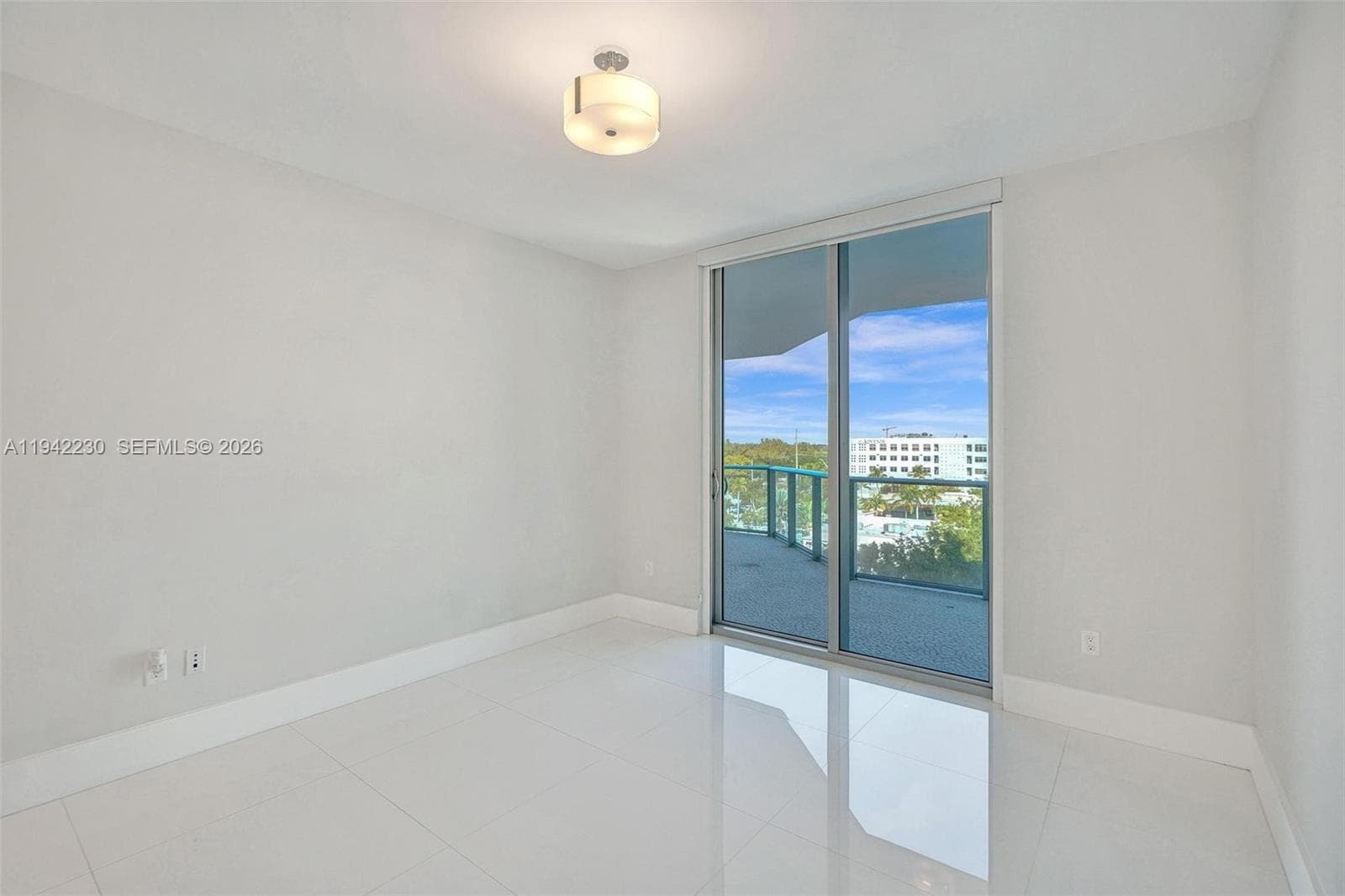 17301 Biscayne Blvd 708 photo 22