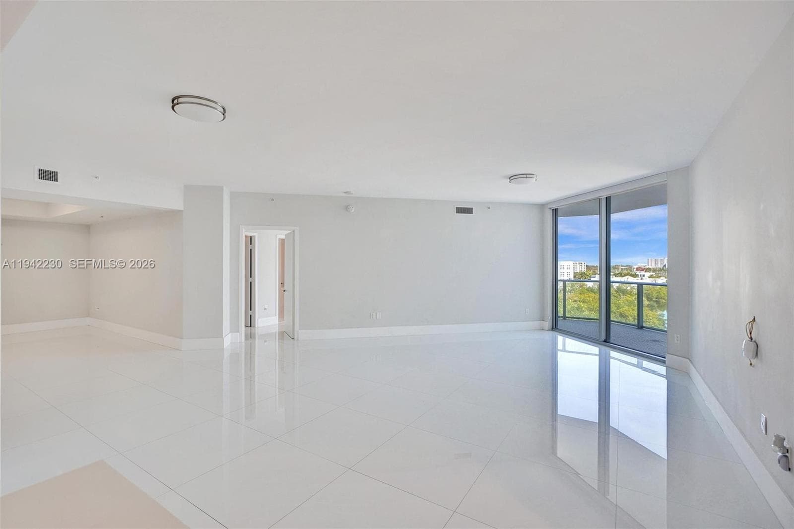 17301 Biscayne Blvd 708 photo 7