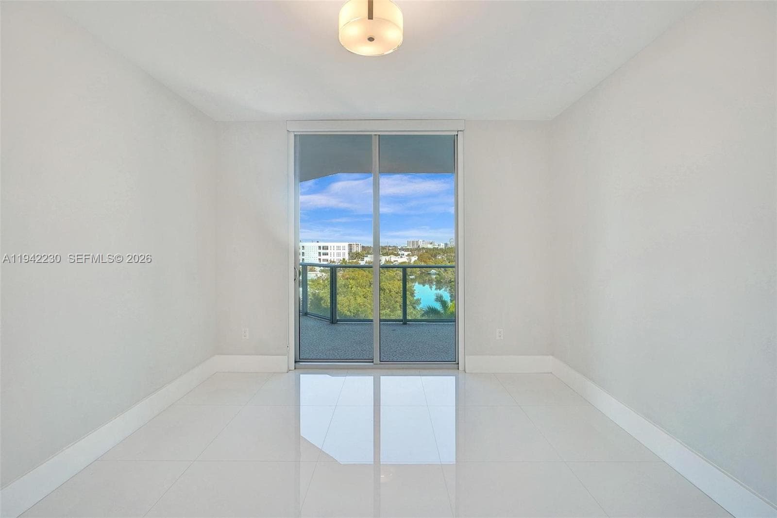 17301 Biscayne Blvd 708 photo 21