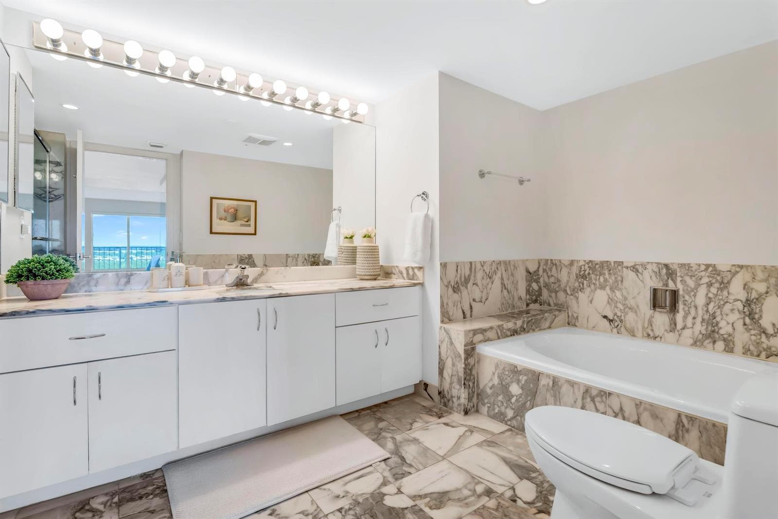 4301 N Ocean Boulevard 1002 photo 22