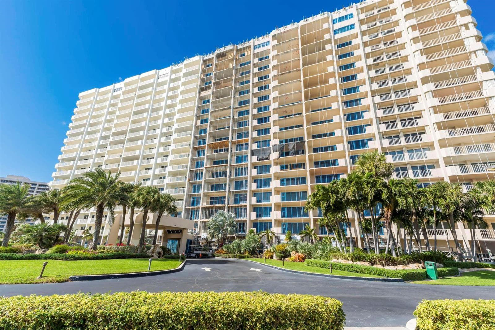 4301 N Ocean Boulevard 1002 photo 1