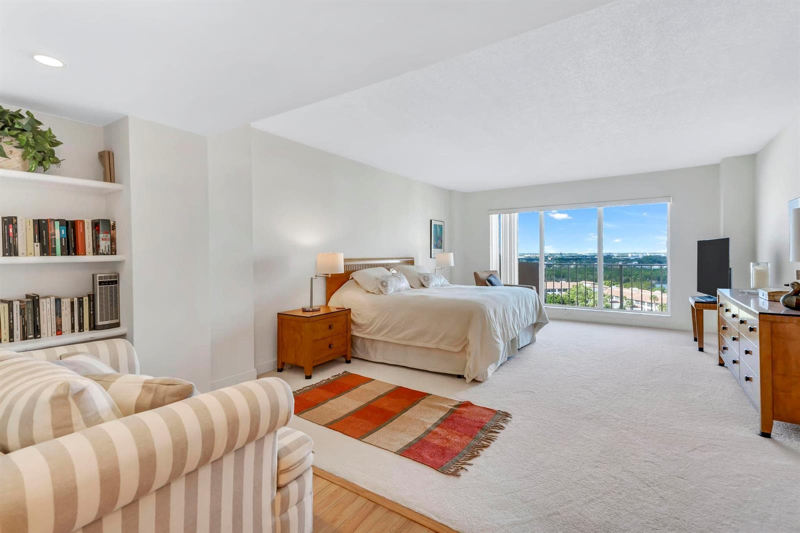 4301 N Ocean Boulevard 1002 photo 18