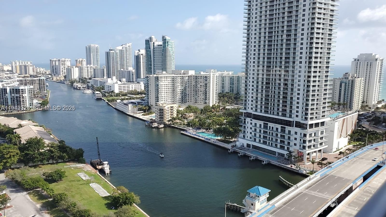 2602 E Hallandale Beach Blvd R2508 photo 3