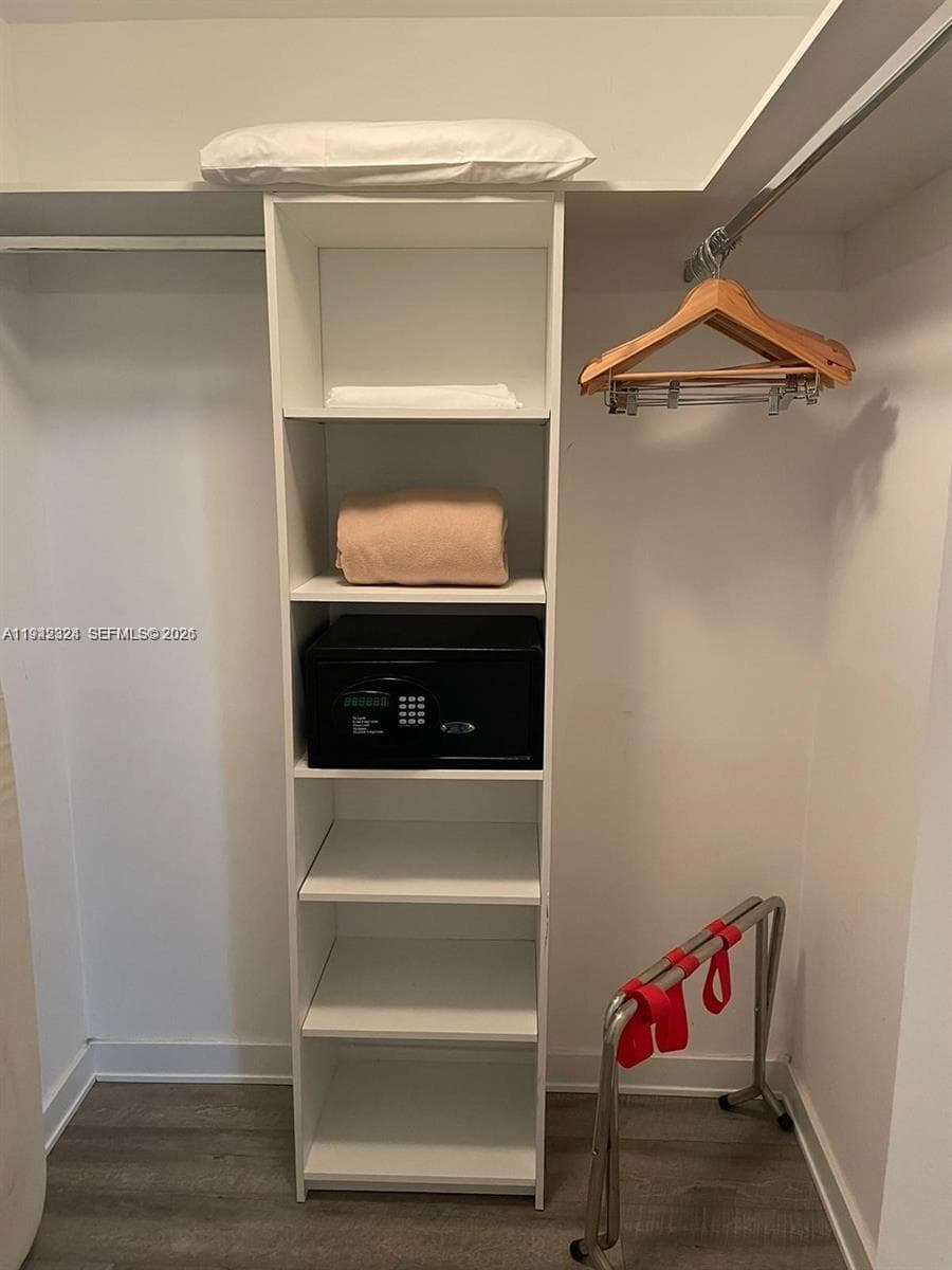 2602 E Hallandale Beach Blvd R2508 photo 14