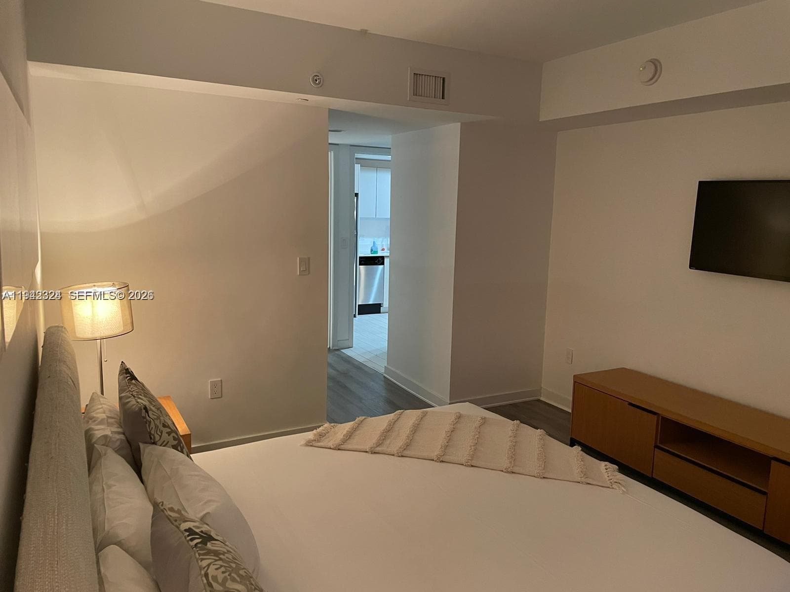 2602 E Hallandale Beach Blvd R2508 photo 8