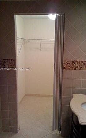 16531 NE 35th Ave 201 photo 14