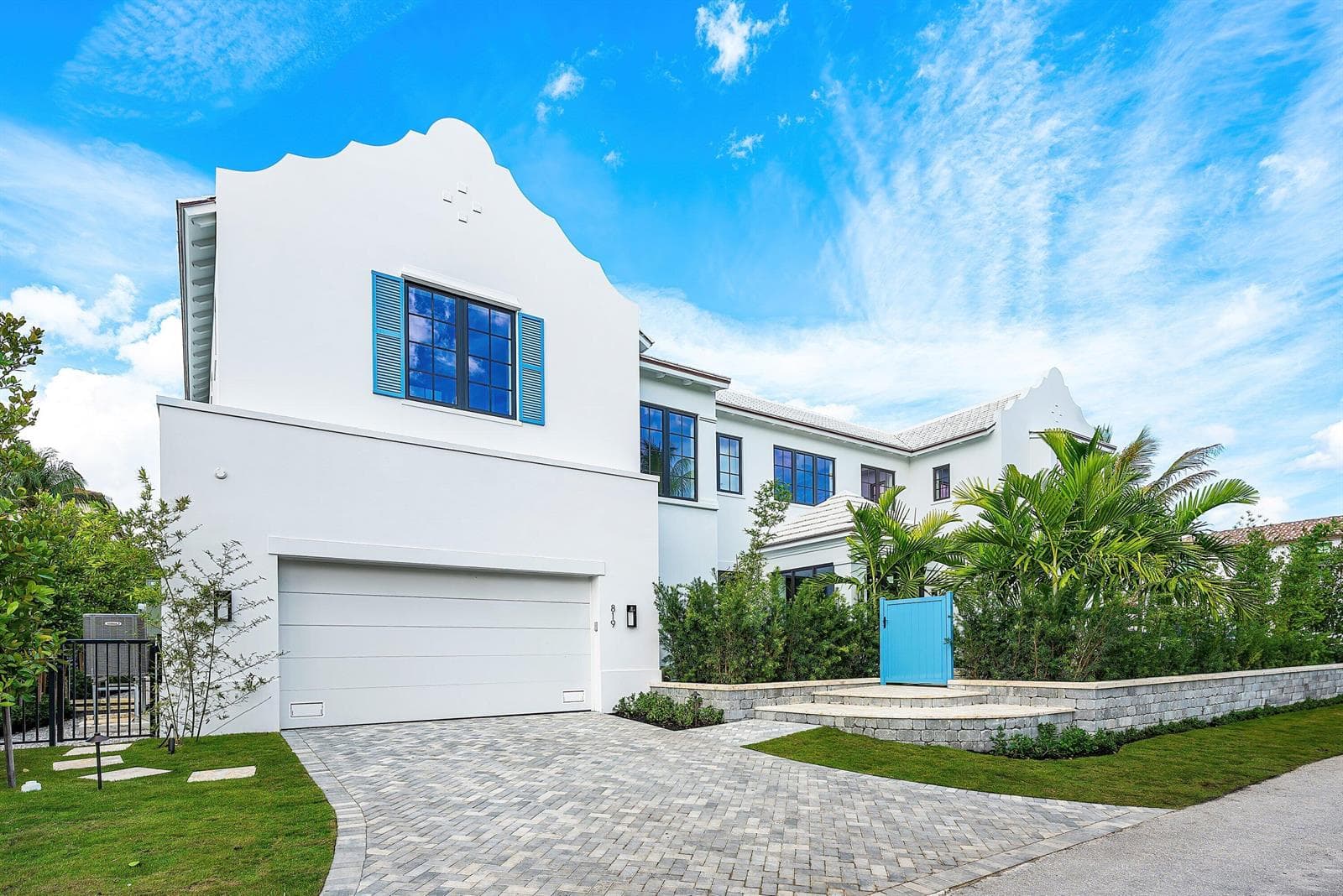 819 Bamboo Lane photo 3