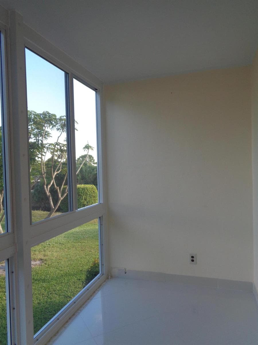 2566 Garden Drive S 209 photo 2
