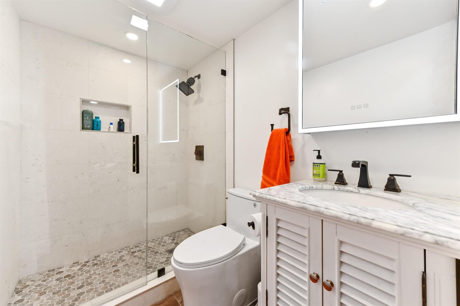 689 NE 6th Court 2090 photo 22