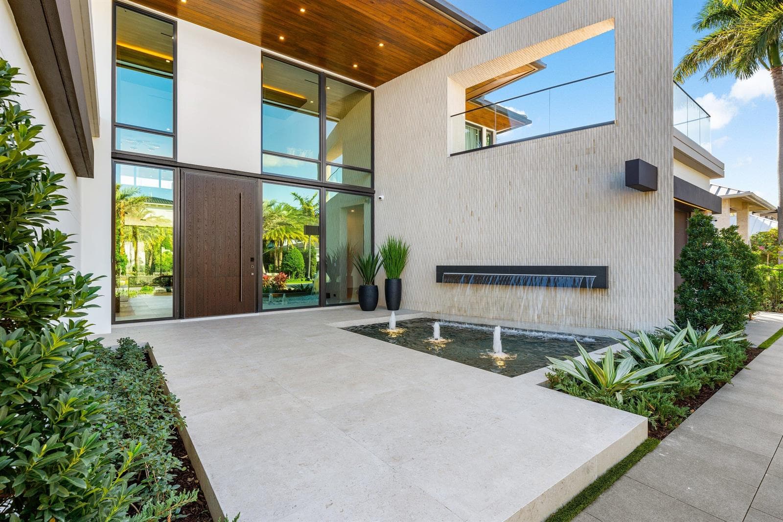 234 W Alexander Palm Road 4