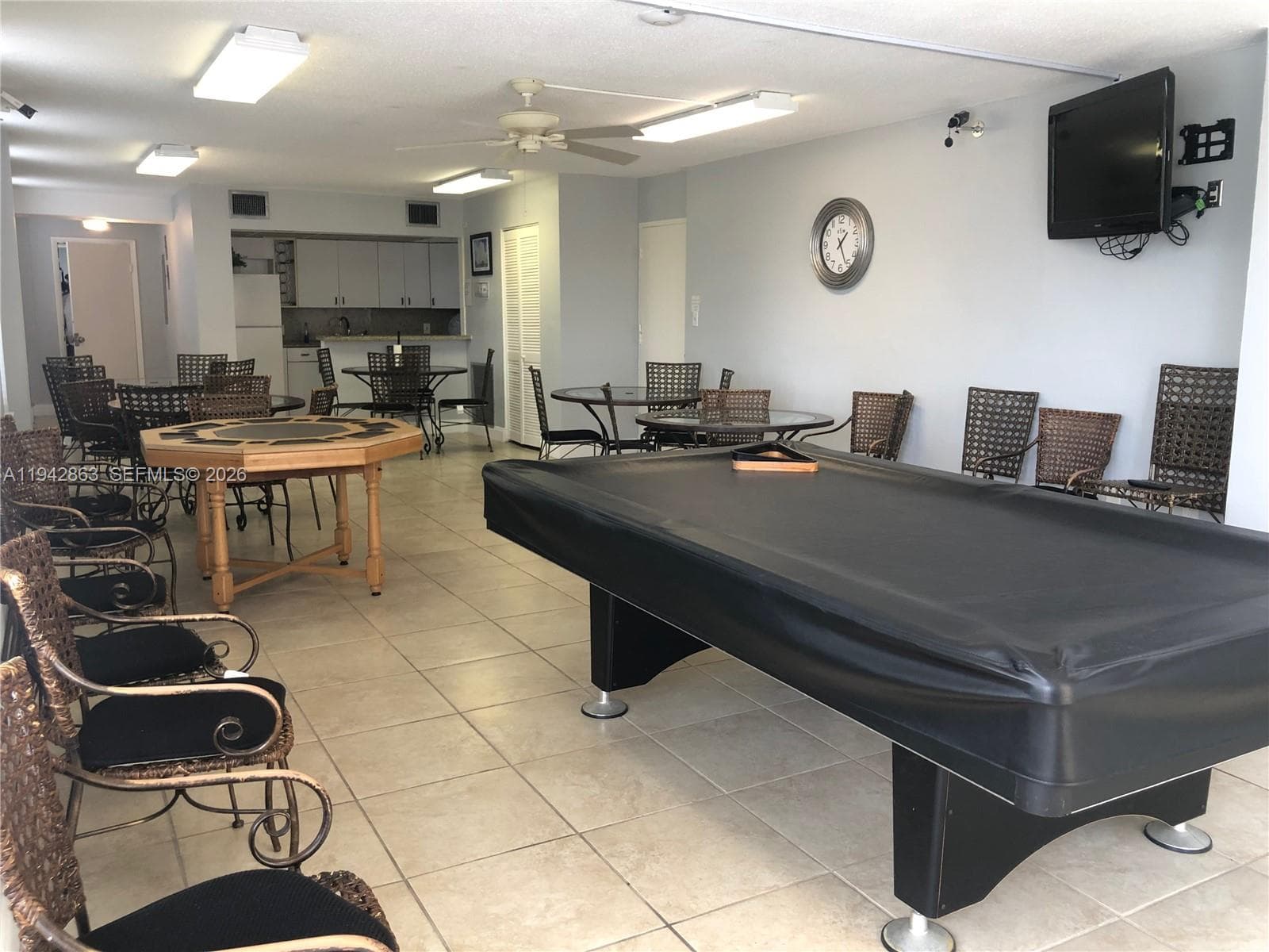 801 Ocean Dr 1004 photo 10