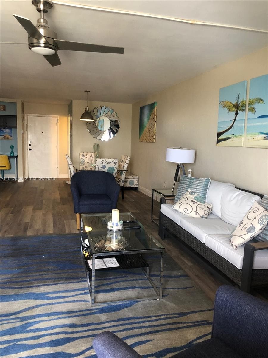 801 Ocean Dr 1004 photo 14