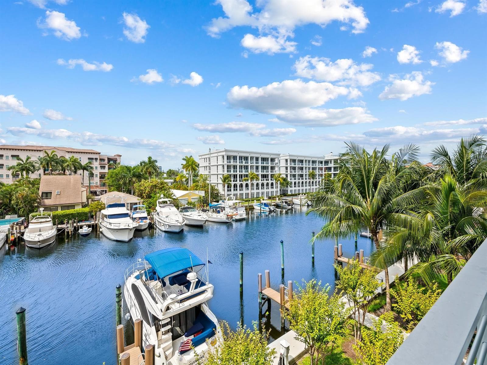 21 Isle Of Venice Drive 301 photo 2