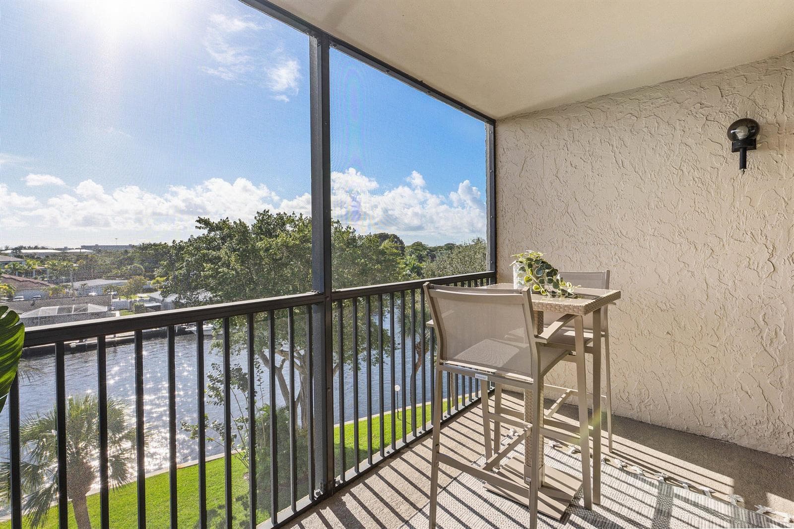 14 Royal Palm Way 501 photo 2