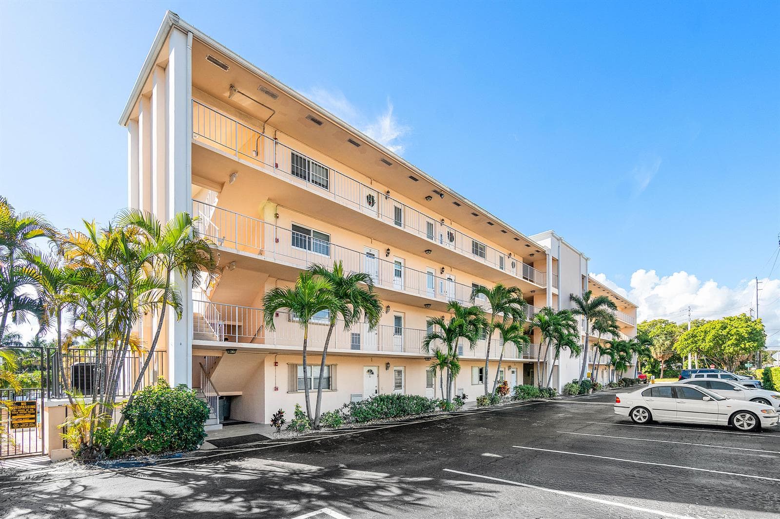 698 NE Spanish River Boulevard 0140 photo 18