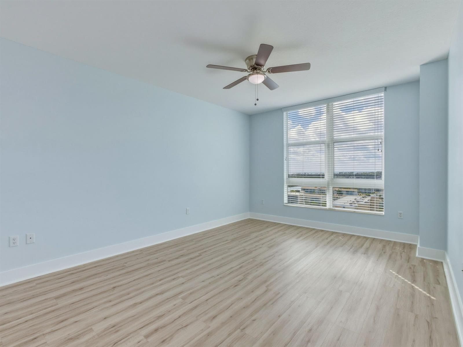 625 Casa Loma Boulevard 1206 photo 17
