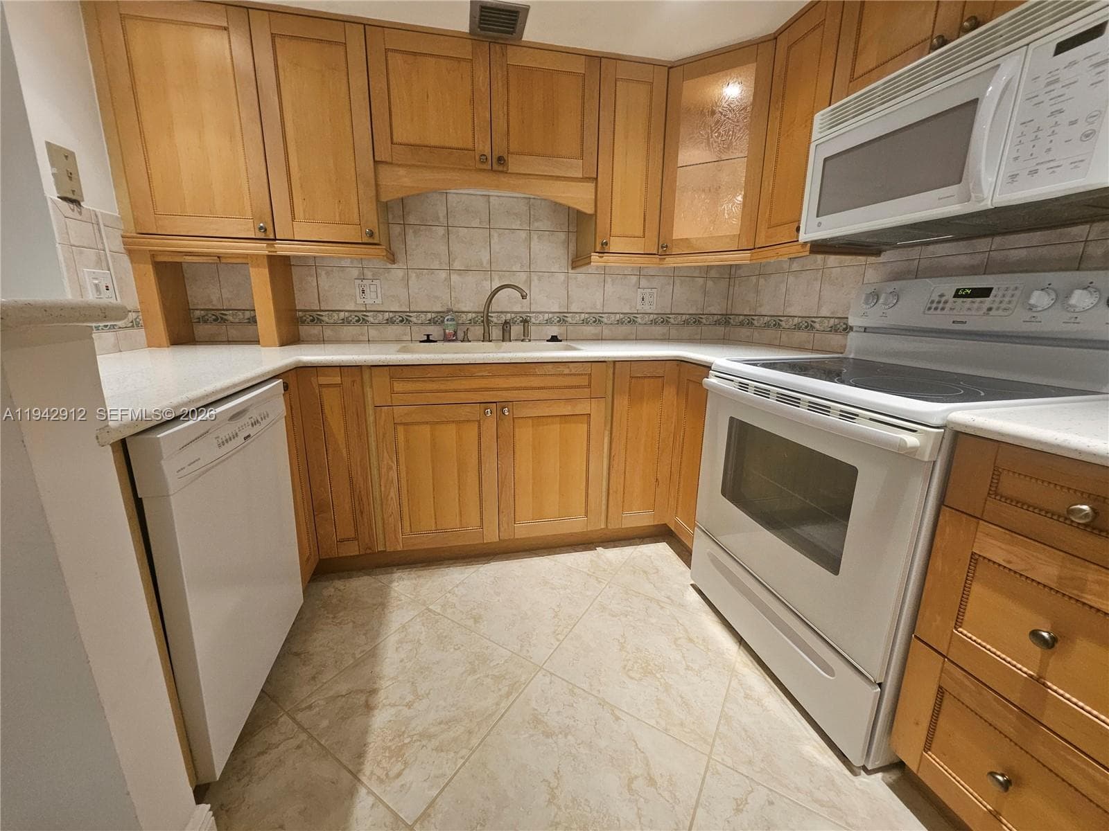 1101 River Reach Dr 418 photo 17