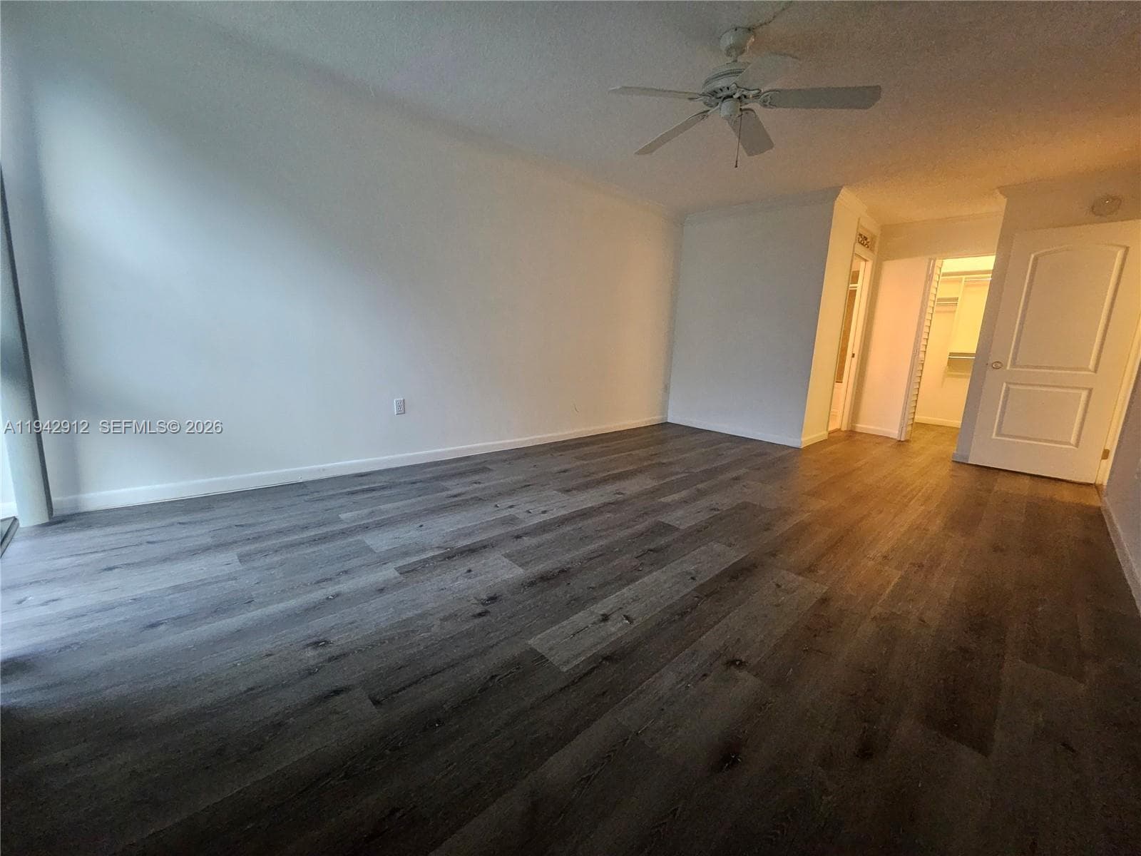 1101 River Reach Dr 418 photo 22