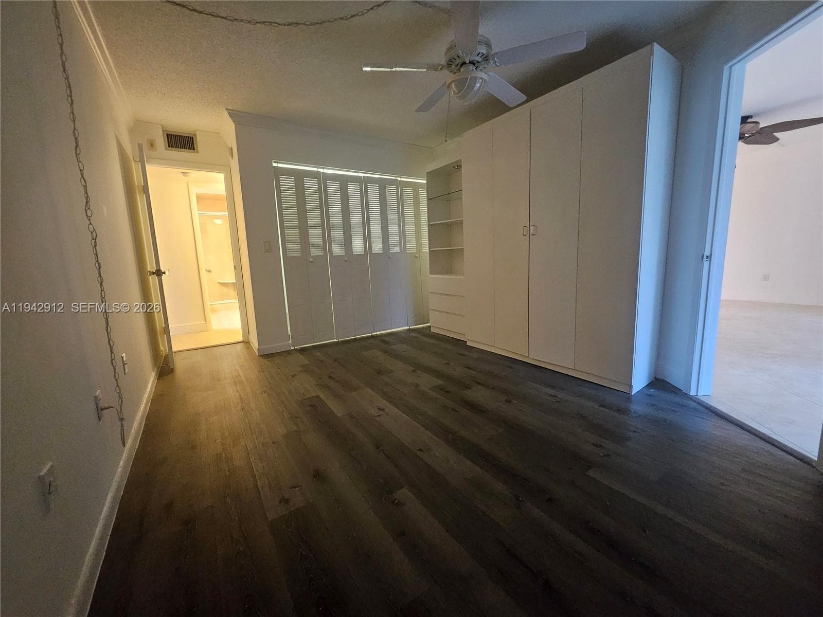 1101 River Reach Dr 418 photo 20