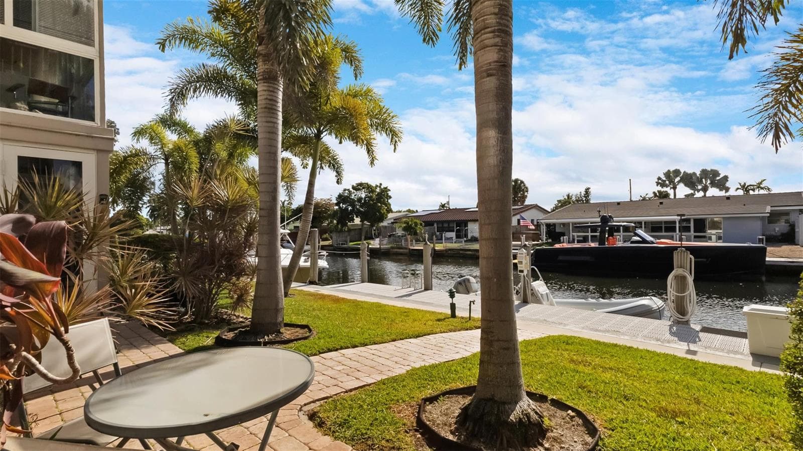 1100 SW 12th Street 109 photo 23
