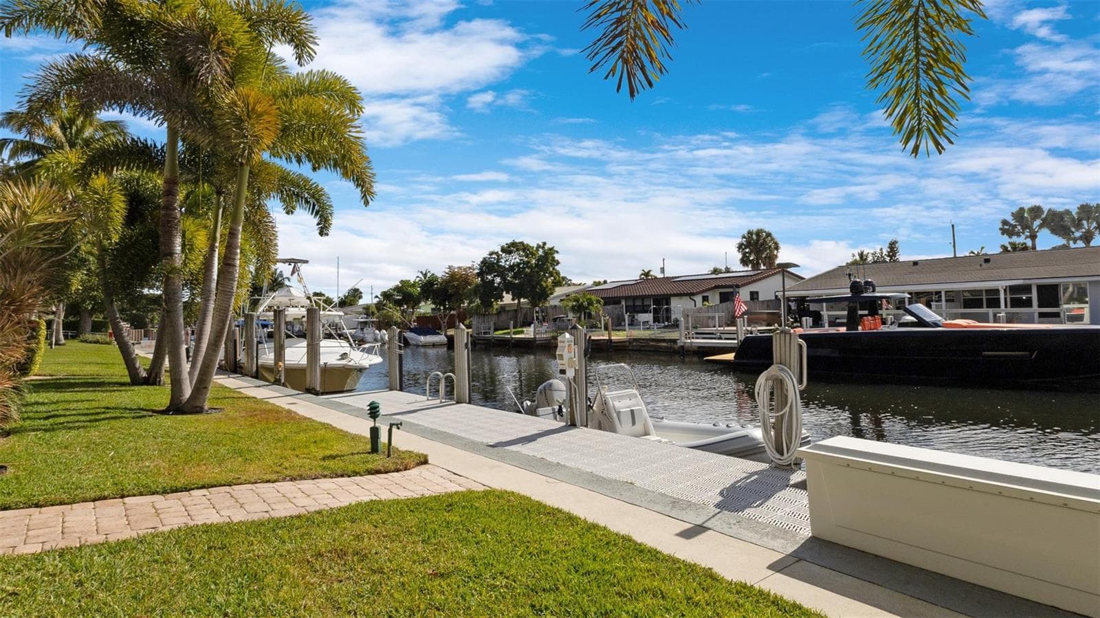 1100 SW 12th Street 109 photo 1