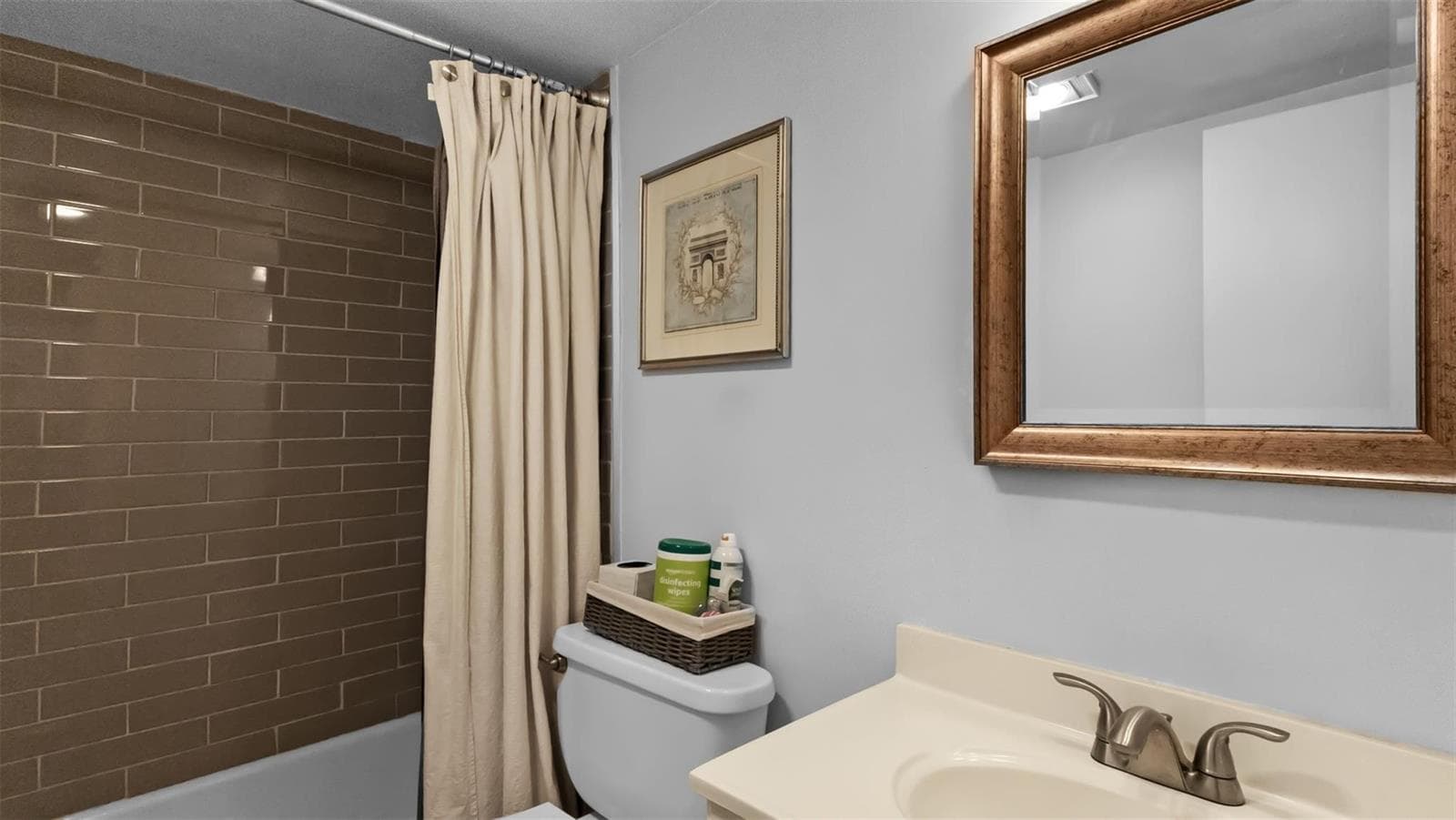 1100 SW 12th Street 109 photo 18