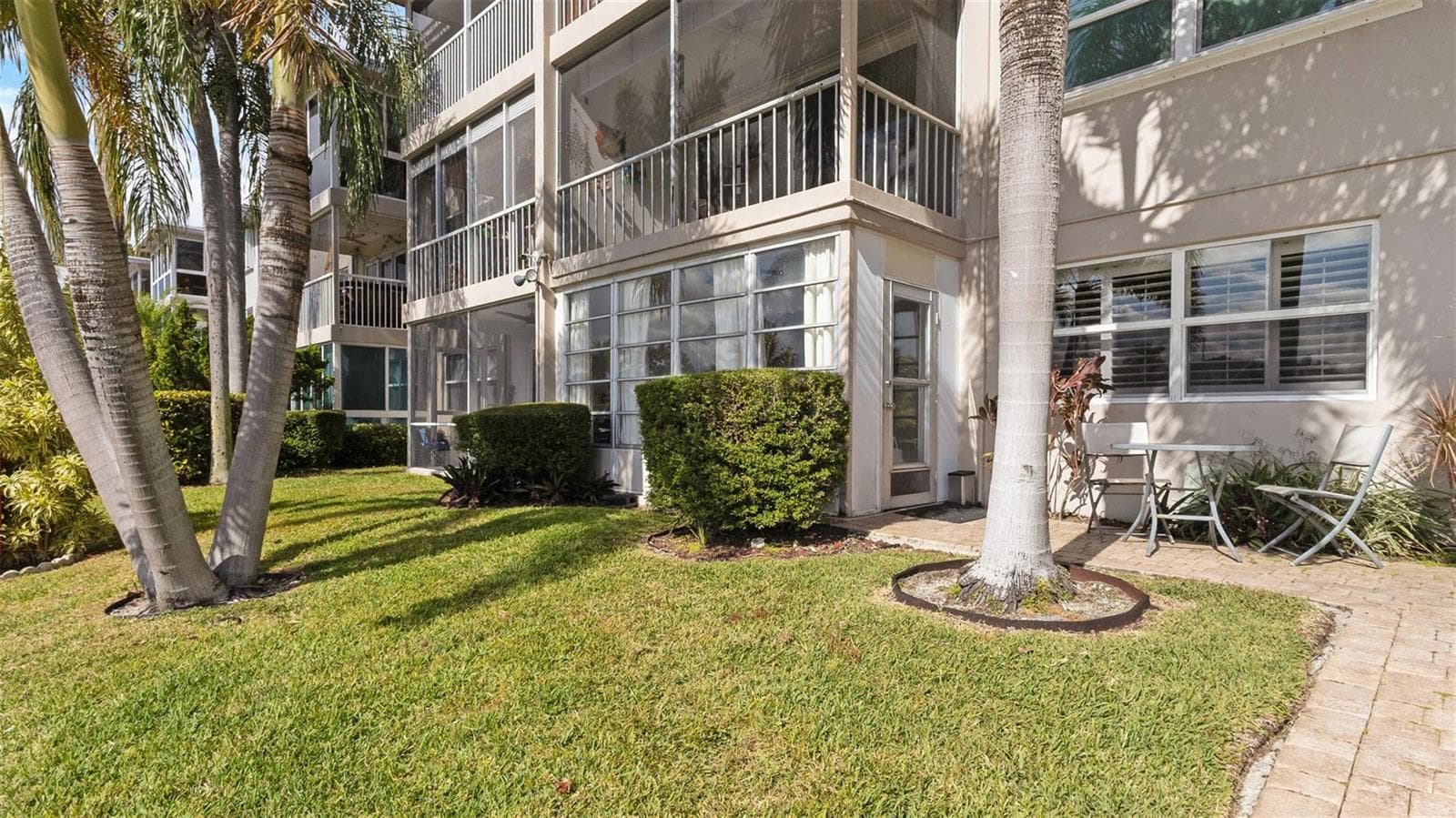 1100 SW 12th Street 109 photo 25