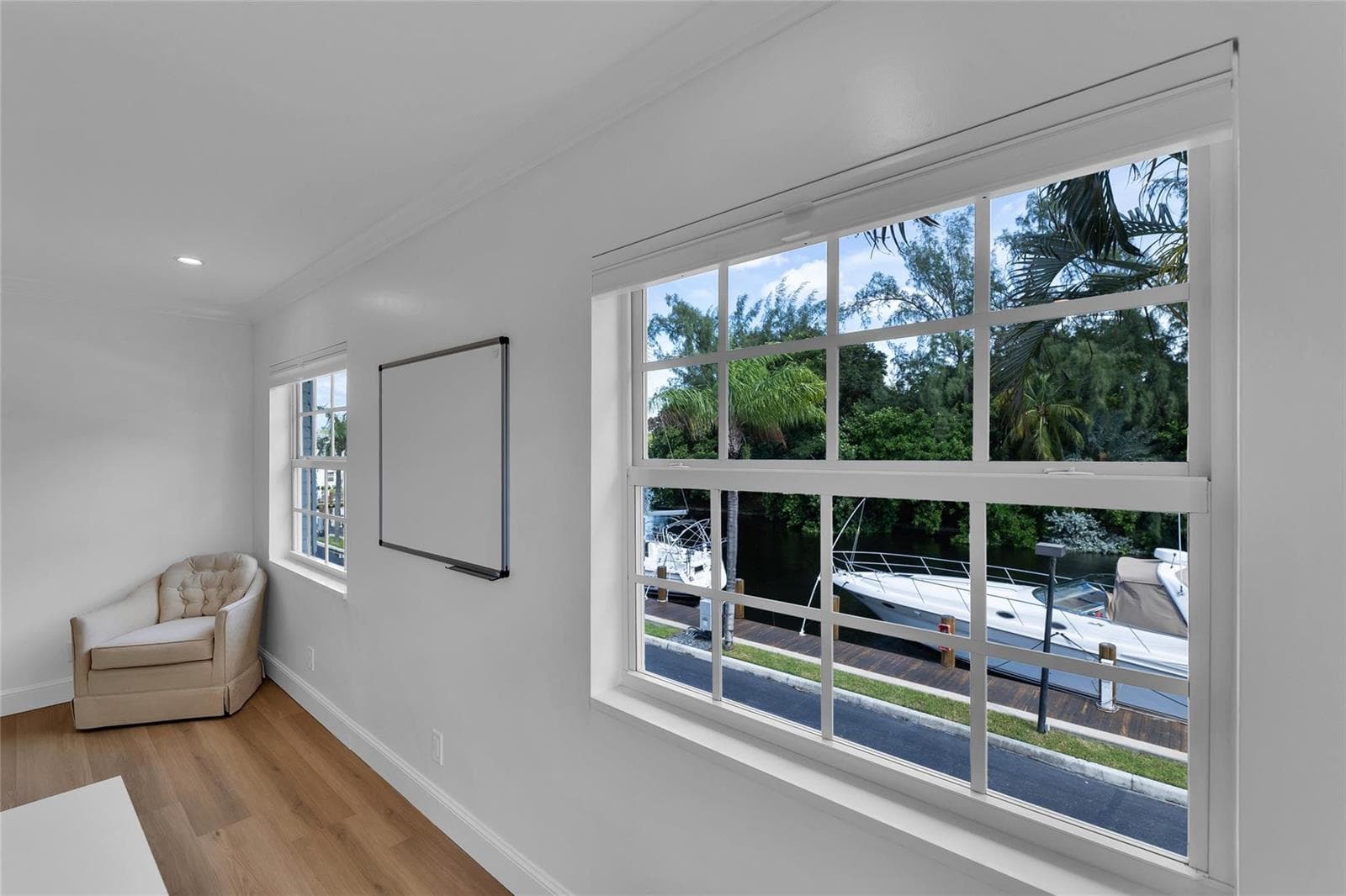 6299 Bay Club Drive 4 photo 14