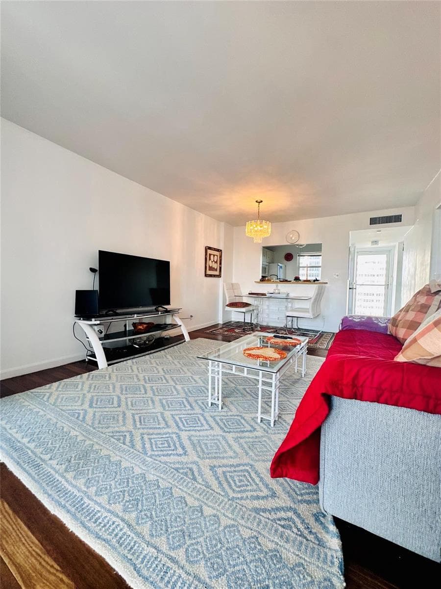 1391 S Ocean Boulevard 806 photo 9