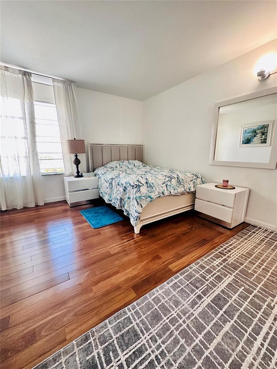 1391 S Ocean Boulevard 806 photo 4