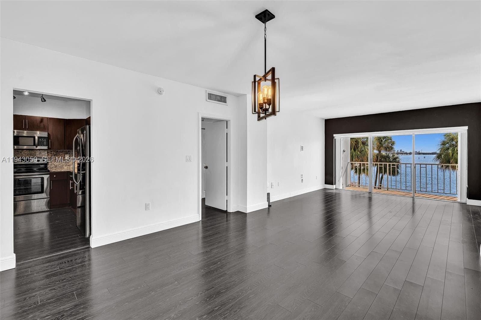500 Bayview Dr 228 photo 8