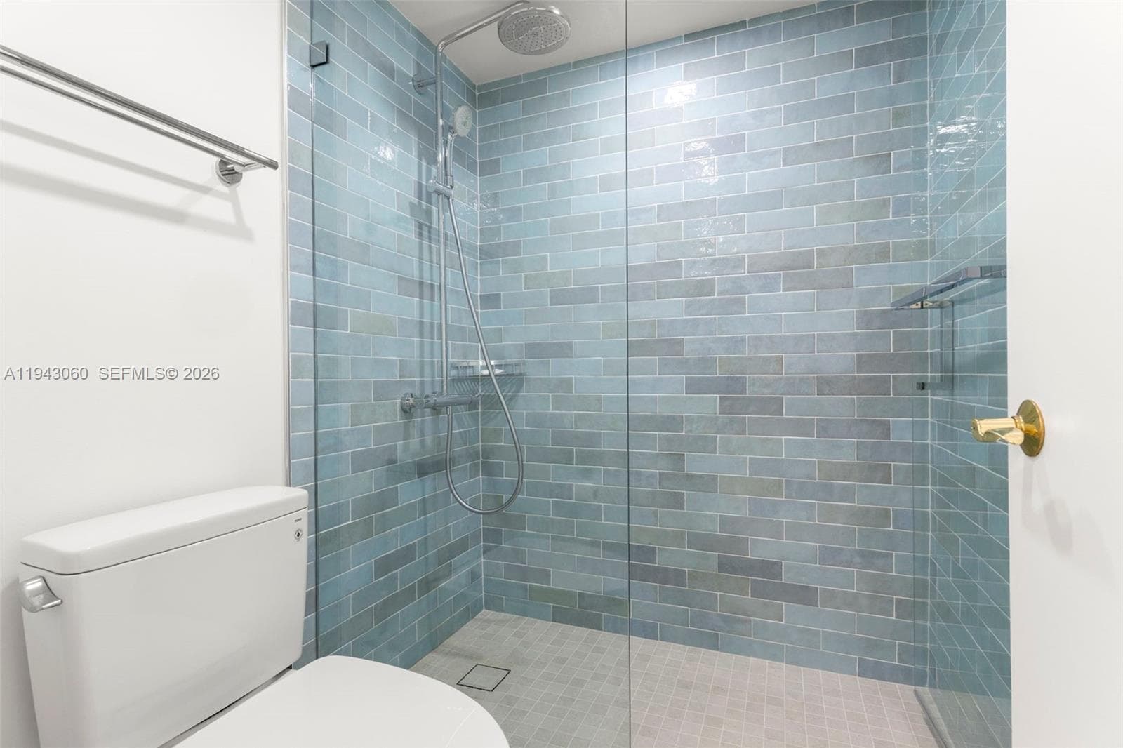 6767 Collins Ave 1905 photo 4