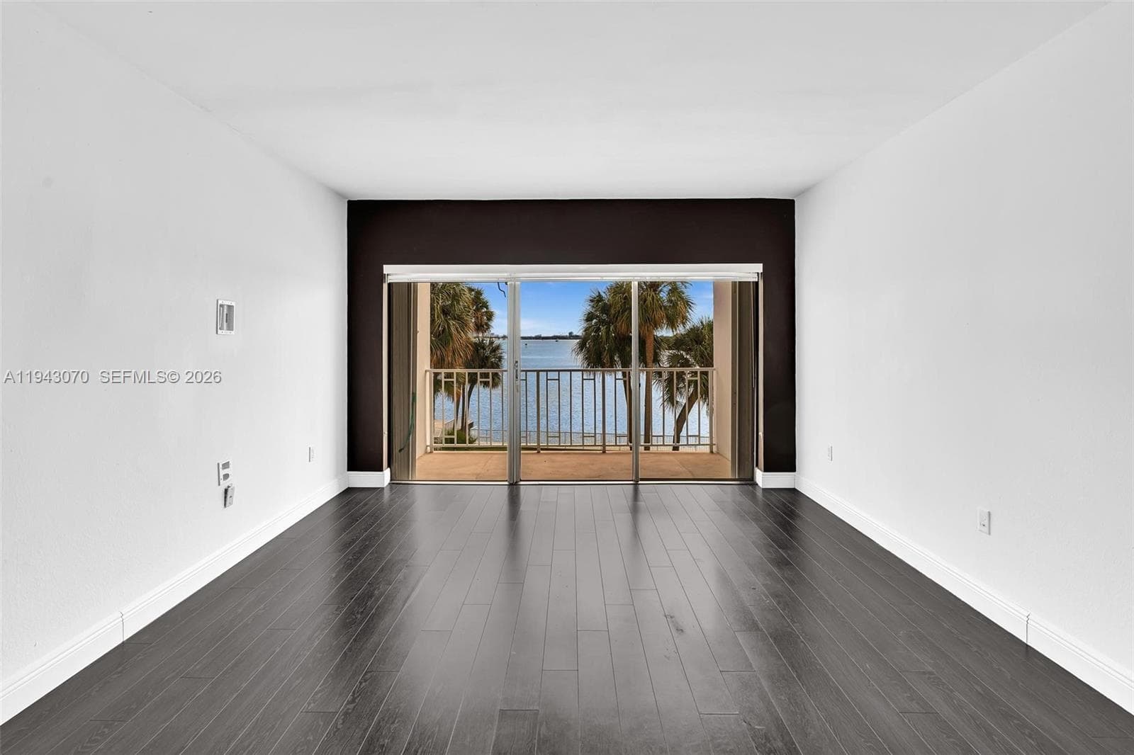 500 Bayview Dr 228 photo 17