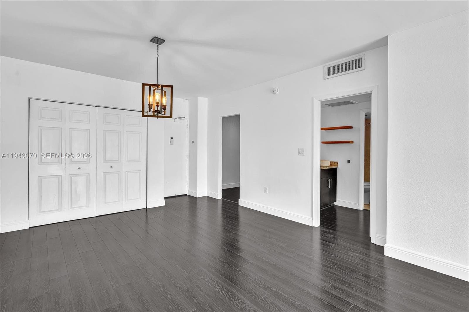 500 Bayview Dr 228 photo 16