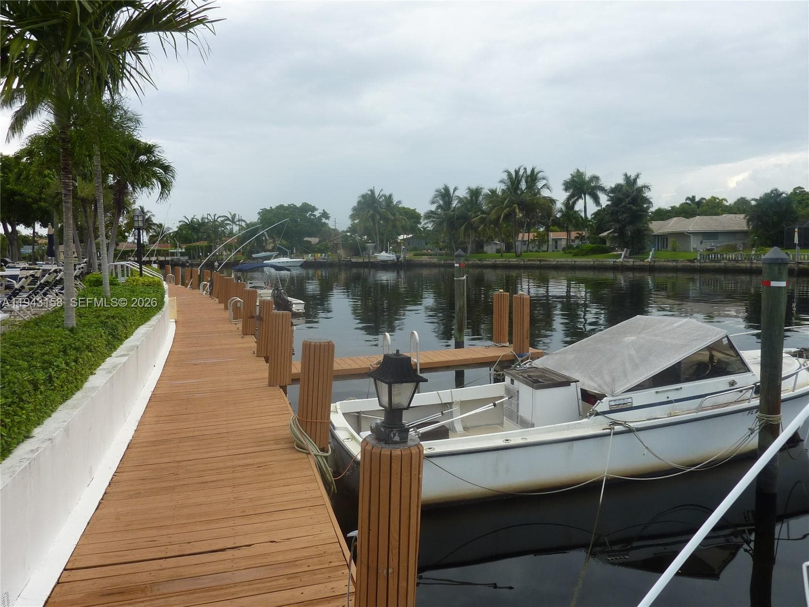 180 Cypress Club Dr 811 photo 5