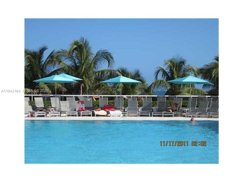 100 Lincoln Rd 1440 photo 4