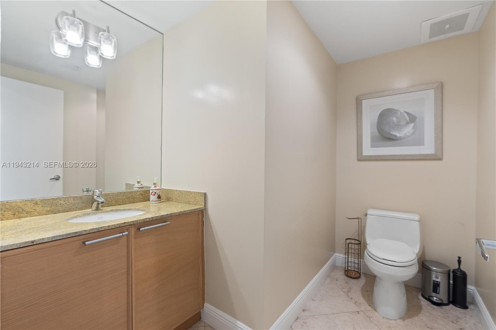 16275 Collins Ave 902 photo 22