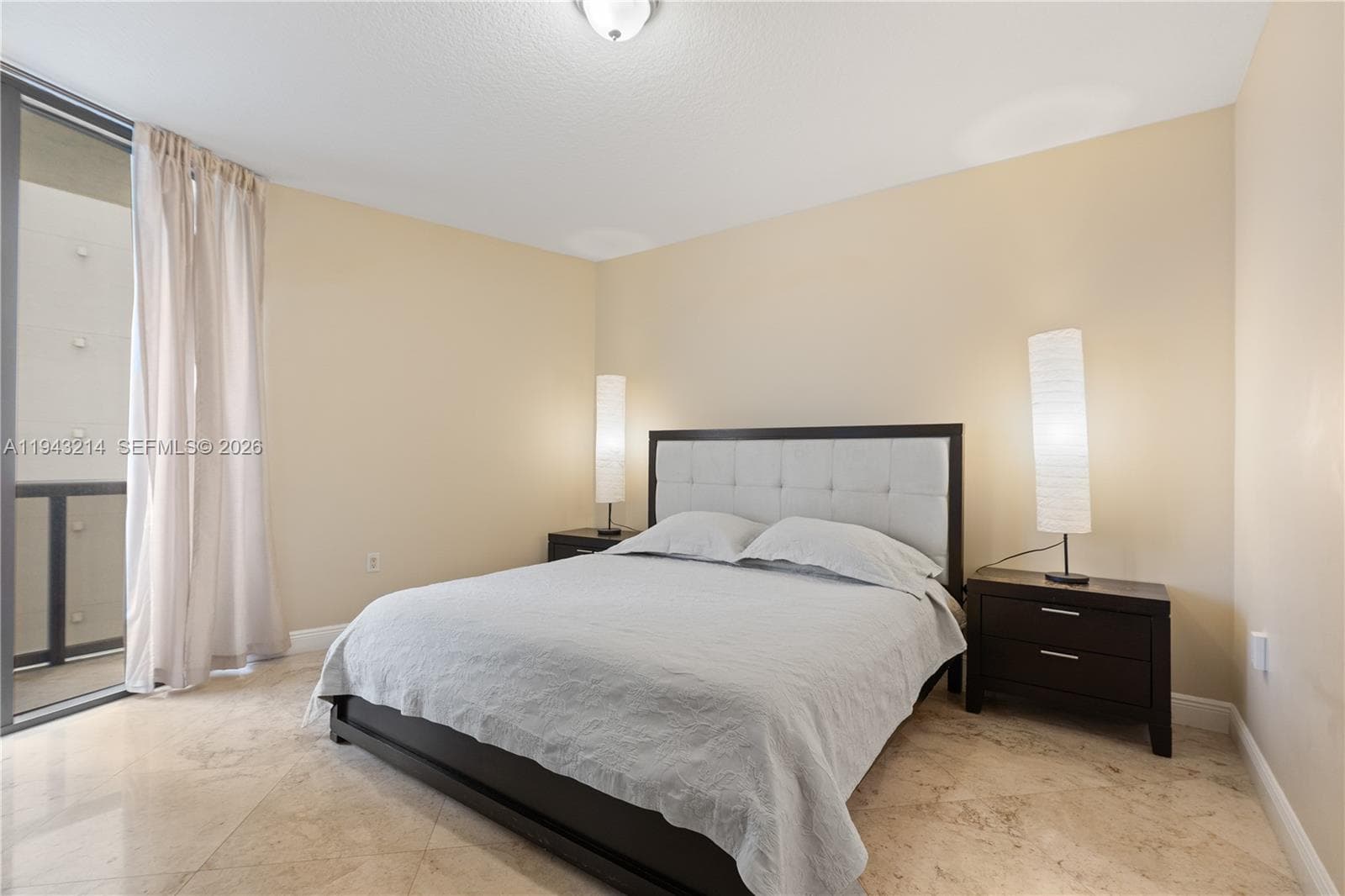 16275 Collins Ave 902 photo 24