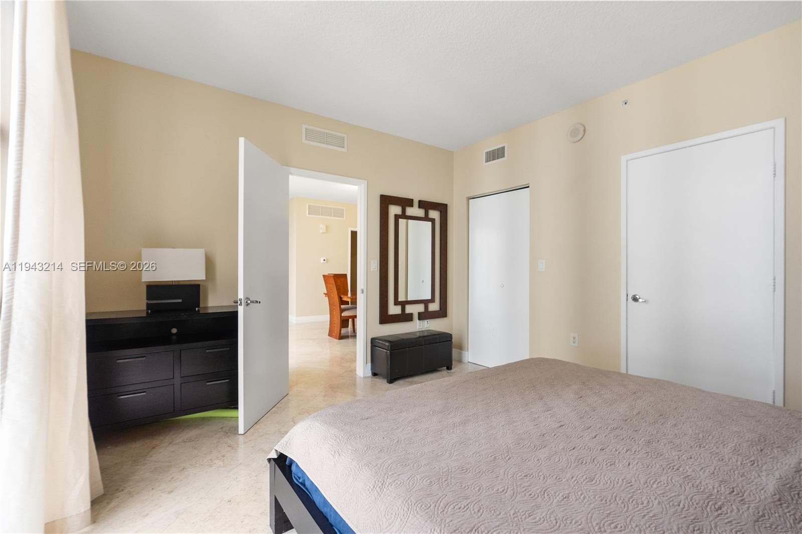 16275 Collins Ave 902 photo 18