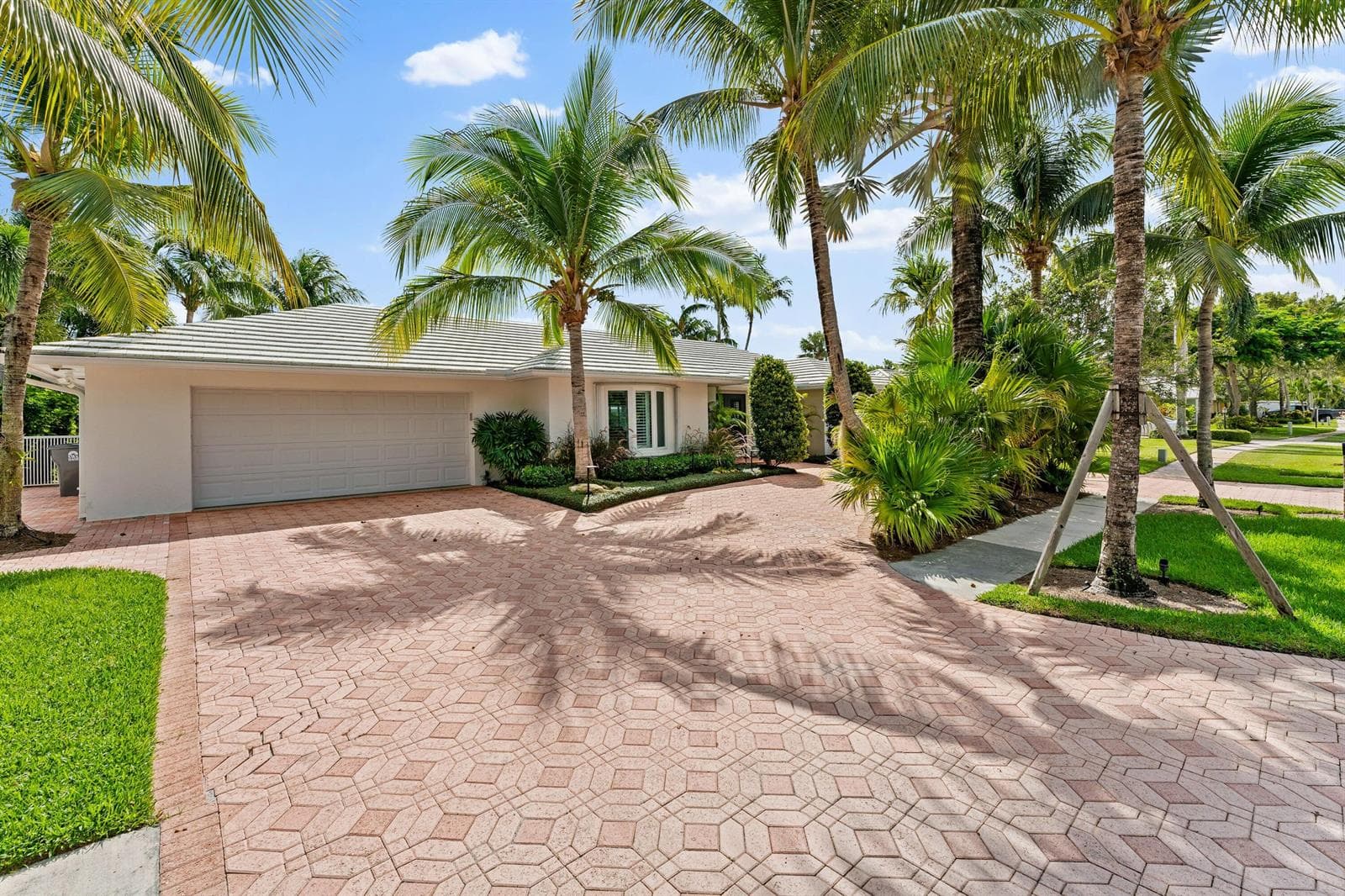 18150 Perigon Way photo 5