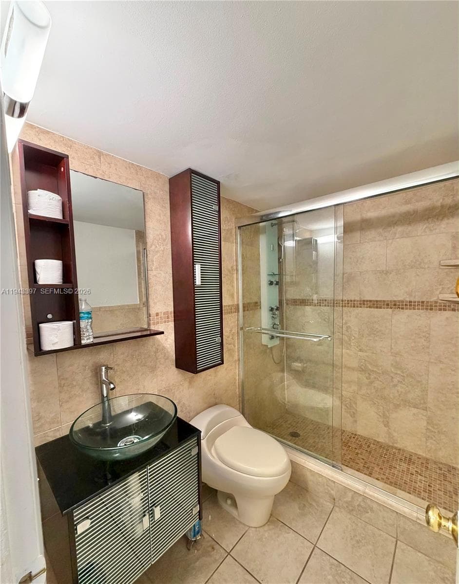 9273 Collins Ave 501 photo 9