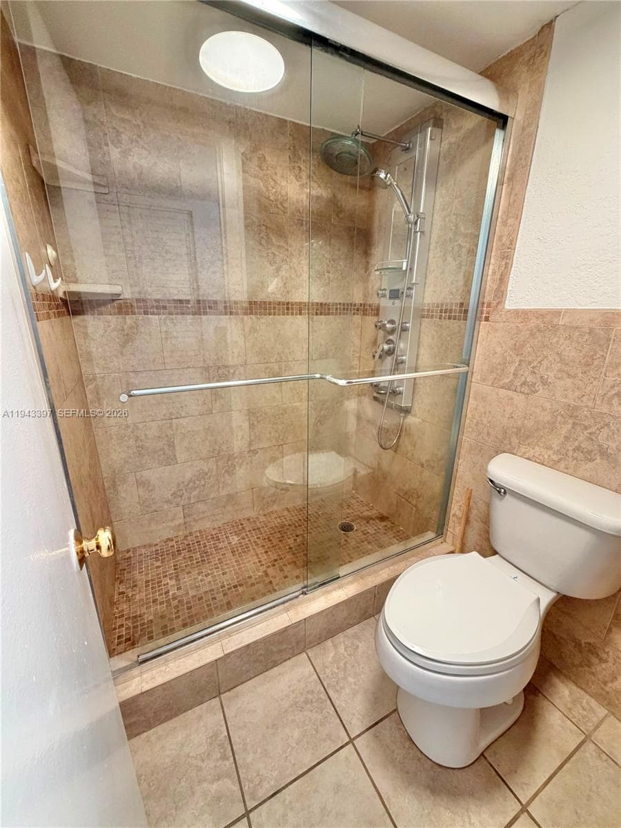 9273 Collins Ave 501 photo 8