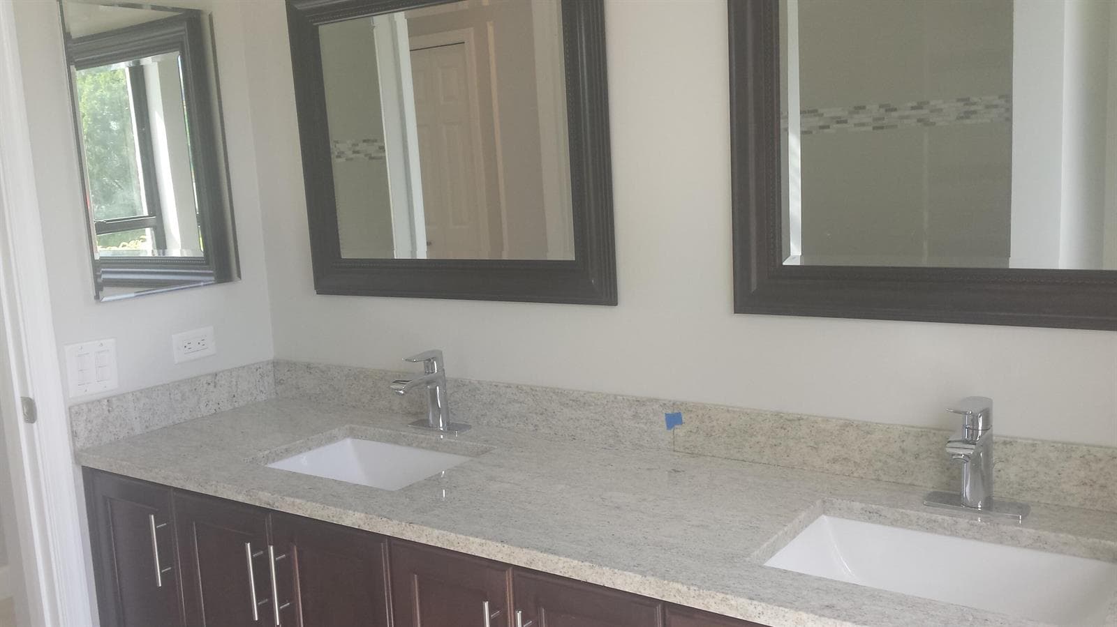 8709 Man O War Road photo 13