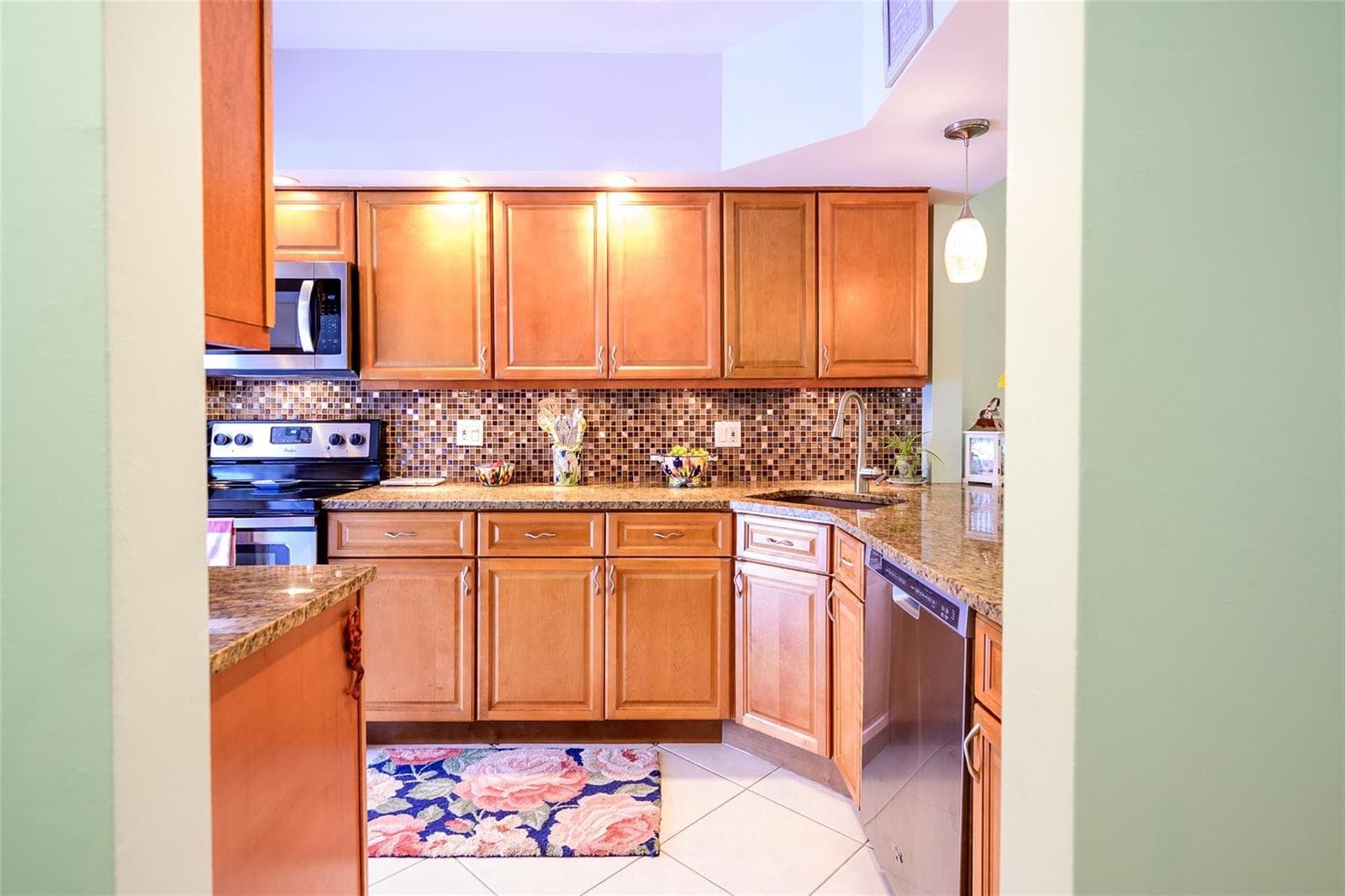 1200 SW 12th Street 201 photo 3